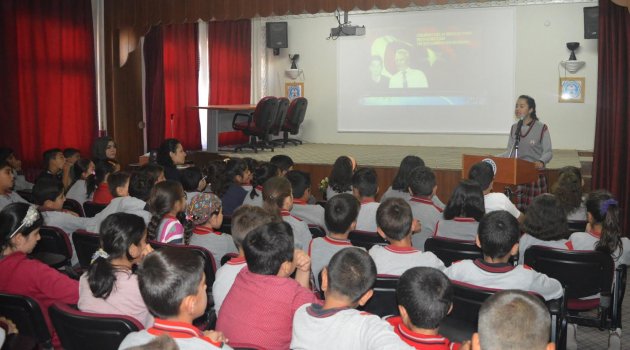 15 TEMMUZ RUHU OKULLARDA YAŞATILIYOR