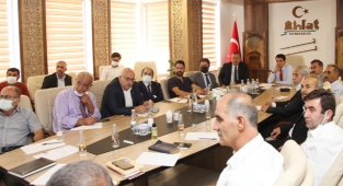 AHLAT'TA PROJE TANITIM TOPLANTISI