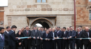 Ahlat'ta Kazakistan Cumhuriyeti Bitlis Fahri Konsolosluğu açıldı