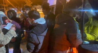  Bitlis’te 122 düzensiz göçmen yakalandı   