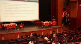 AHLAT’TA “BAĞIMLILIKLA MÜCADELE” ÇALIŞTAYI