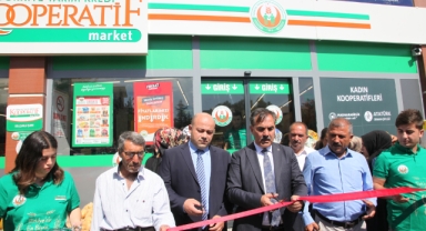 AHLAT'TA TARIM KREDİ KOOPERATİF MARKET AÇILDI