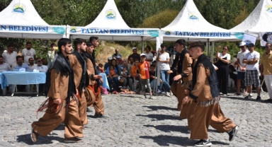 Tatvan’da “Nemrut Yayla” şenlikleri yapıldı