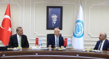  YÖK Başkanı Özvar'dan Bitlis Eren Üniversitesi’ne ziyaret