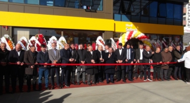 Tatvan'da yeni bir akaryakıt istasyonu açıldı