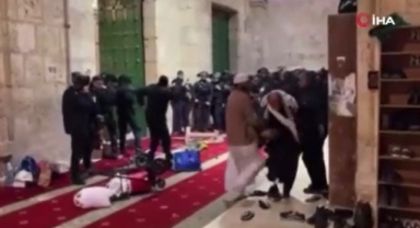 İsrail güçlerinden Mescid-i Aksa'ya son 24 saatte 3'üncü baskın
