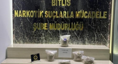  Bitlis’te 9 kilo eroin ele geçirildi