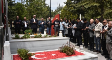 Şehit Murat Sarıgül, şehadetinin 7’inci yılında kabri başında anıldı