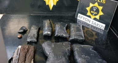 Bitlis'te 1 kilo 150 gram afyon sakızı ele geçirildi