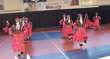 Kulüplerarası Halk Oyunları Bölge Yarışması sona erdi.