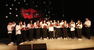 AHLAT’TA 29 EKİM CUMHURİYET BAYRAMI KUTLANDI