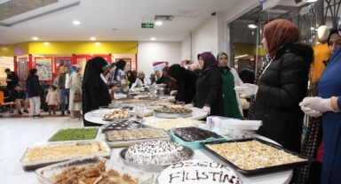 AHLAT’TA FİLİSTİN VE GAZZE YARARINA KERMES DÜZENLENDİ