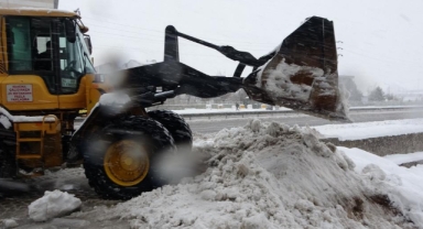 İl genelinde 20 köy yolu ulaşıma kapandı