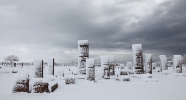 Ahlat Selçuklu Meydan Mezarlığında kış güzelliği