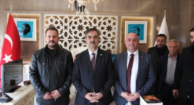 AHLAT BELEDİYE BAŞKANI MÜMTAZ ÇOBAN İYİ PARTİ’DEN ADAYLIĞINI AÇIKLADI