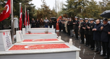 Ahlat’ta 18 Mart Şehitleri Anma Günü ve Çanakkale Zaferi’nin 109.yıl dönümü