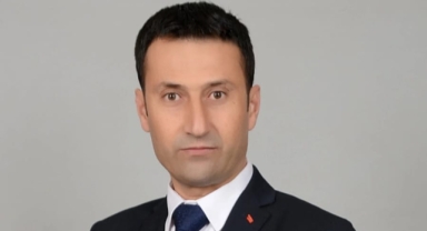 YUSUF DENİZ BAĞIMSIZ BELEDİYE BAŞKAN ADAYLIĞINI AÇIKLADI
