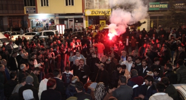 AHLAT’TA CUMHUR İTTİFAKININ ZAFER KUTLAMASI
