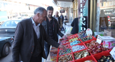 AHLAT’TA ŞEKER TEZGAHLARINDA BAYRAM YOĞUNLUĞU