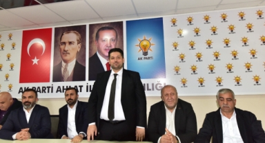 AK PARTİ BİTLİS MİLLETVEKİLİ BEDİRHANOĞLU’NDAN TEŞEKKÜR ZİYARETİ