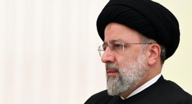 İran Cumhurbaşkanı Reisi’nin helikopter enkazına ulaşıldı