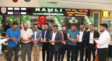 Ahlat’ta askeri ve polis malzemeleri satışı yapan bir işyeri açıldı