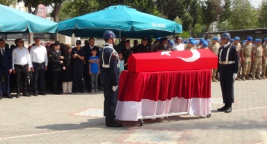 Uzman Çavuş Barış Gülçiçek'in cenazesi Bitlis'e gönderildi.