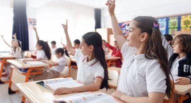 Okullarda yeni dönem başlıyor: Müfredatta dikkat çeken değişiklikler