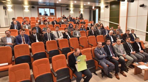 AHLAT’TA “ÖZEL EĞİTİM VE REHBERLİK UYGULAMALARI” SEMİNERİ