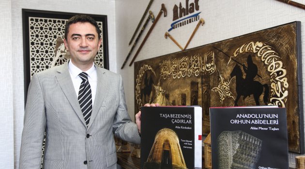 AHLAT'A İKİ PRESTİJ ESER
