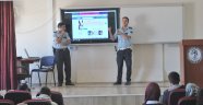 ÖĞRENCİLERE "GÜVENLİ İNTERNET" KONFERANSI 